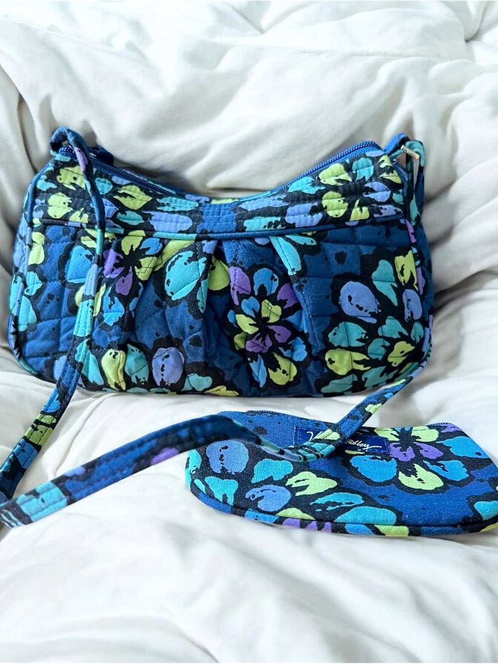 Vera Bradley “Indigo Pop” Retired Pattern USA Mini Shoulder Bag w/Coin Purse